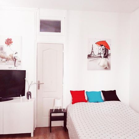 Studio Situe Dans Un Quartier Calme Et Residentiel A Montrouge A Seulement 2 Minutes Du Metro 외부 사진